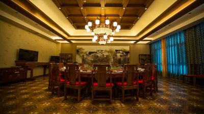 润华商务旅馆餐饮